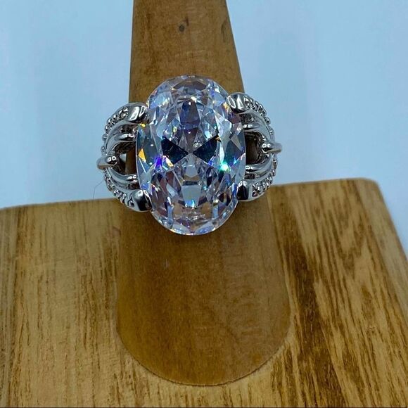 Large Cz Brass Rhodium Cocktail Ring Size 7,8,9 - Picture 11 of 12